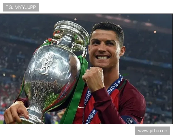 c罗拿世界杯的冠军(c罗世界杯夺冠冠军吗-)世界杯体育论坛