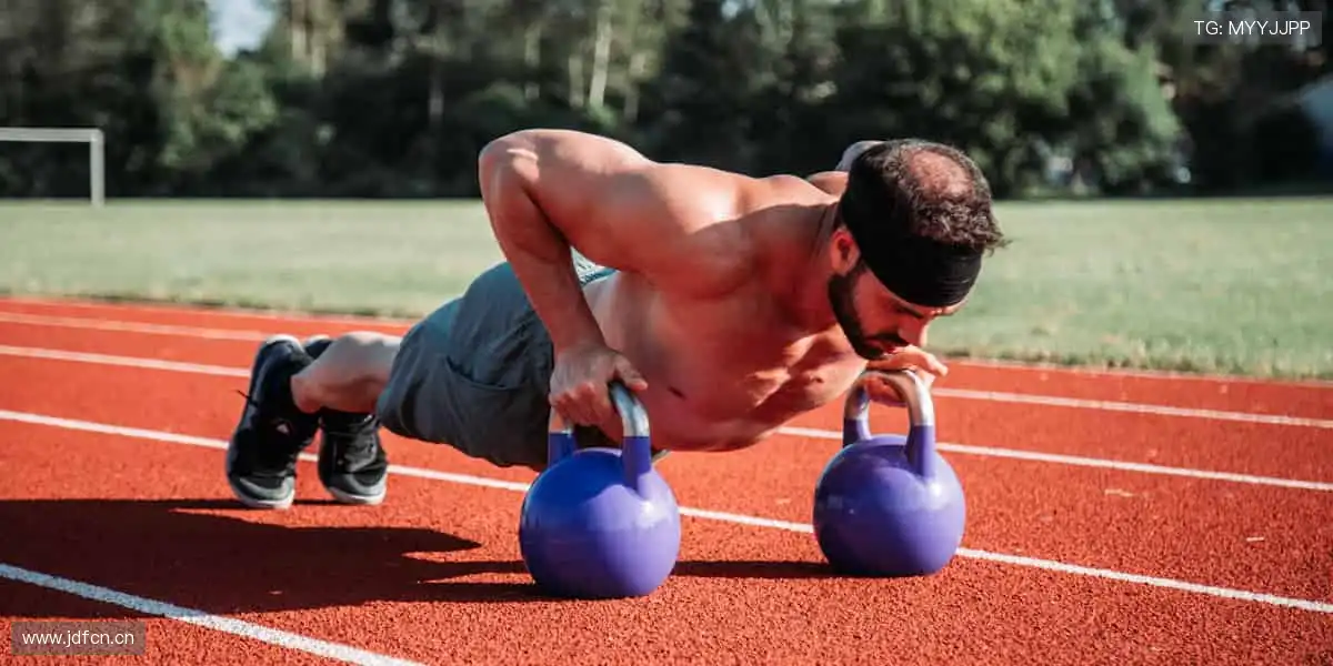 📺 弹幕互动，燃爆全场！看直播，就要和千万球迷一起嗨！